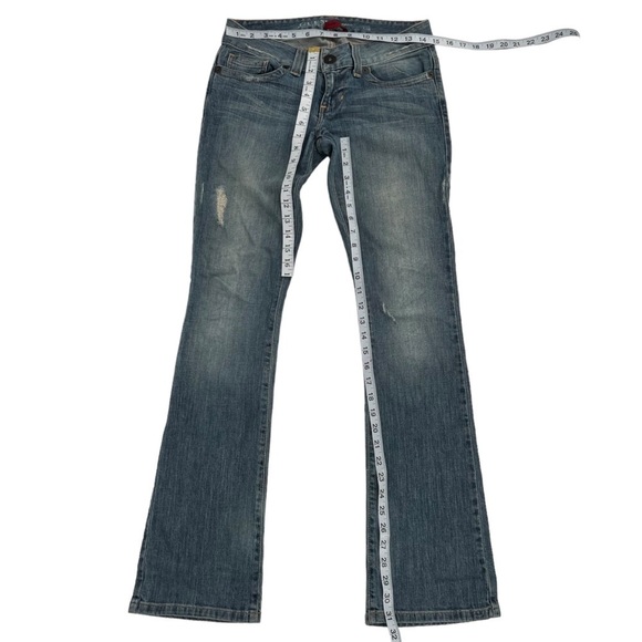 Guess Jeans Daredevil Bootcut Distressed Denim Jeans Size 27 Women's - Picture 5 of 6